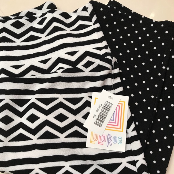 XS LuLaRoe Cassie - Picture 3 of 3
